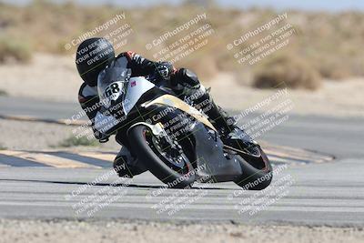 media/Oct-04-2025-CVMA (Sat) [[408bcdd6e4]]/Race 4-Formula Middleweight (Holeshot)/